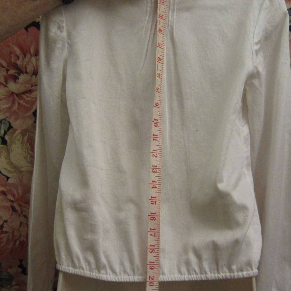 Banana Republic White Blouse with frill, size S - Picture 8 of 8